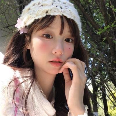 跳舞的红色公交
